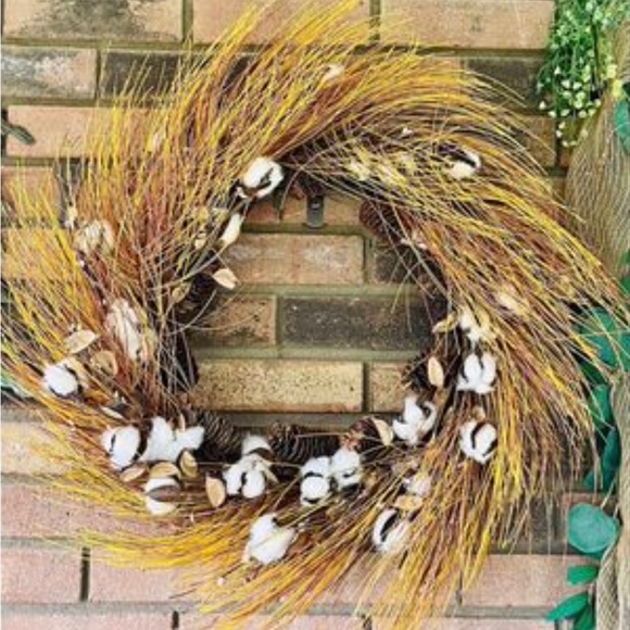 Cotton & Needles Fall Wreath - Picture 7 of 10